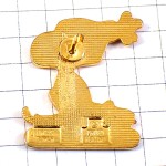 ピンバッジ・スキー毛糸帽のスヌーピー SNOOPY SKIING