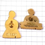 ピンバッジ・パン屋さんと奥さんバゲット金色ゴールド２個セット BOULANGER FRANCE