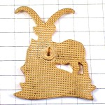 ピンバッジ・スイス鹿アルプス山脈のシカ動物