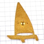 ピンバッジ・太陽のマークのボート白ヨット帆船