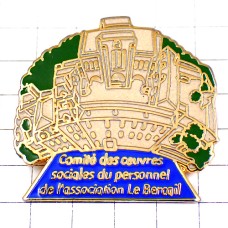 ピンバッジ・上空から見たお城 LE-BERCAIL FRANCE