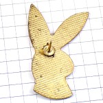 ピンバッジ・プレイボーイ白ウサギ蝶ネクタイ赤い目 PLAYBOY MAGAZINE