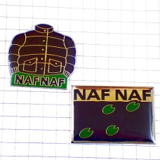 ピンバッジ・ナフナフ服ジャケットとブタ豚の足あと2個セット NAFNAF FRANCE ピンバッジ・ナフナフ服ジャケットとブタ豚の足あと2個セット NAFNAF FRANCE