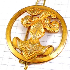 ブローチ・フランス軍ミリタリー中世の騎士の甲冑ゴールド金色 CAVALERIE FRANCE