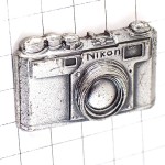 ピンバッジ・ニコンS2カメラ写真一眼レフ撮影シルバー銀色 NIKON NIKON-S2 JAPAN ピンバッジ・ニコンS2カメラ写真一眼レフ撮影シルバー銀色 NIKON NIKON-S2 JAPAN