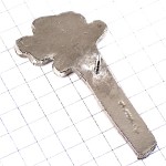 ピンバッジ・ゴルフクラブ６本銀色シルバー