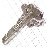 ピンバッジ・ゴルフクラブ６本銀色シルバー