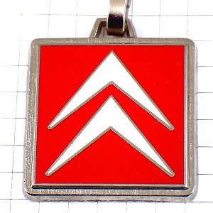 キーホルダー・シトロエン車ロゴ赤エンブレム CITROEN FRANCE