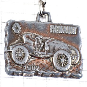 キーホルダー・ルノー車ロゴ1902年アンティークカーシルバー銀色エンブレム