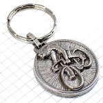 キーホルダー・ツールドフランス自転車レース記念シルバー銀色  FRANCE
