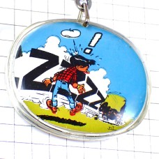 キーホルダー・チェック柄のシャツにジーンズ車トラック漫画バンドデシネBD BERLIET SPIROU-ET-FANTASIO FRANQUIN FRANCE