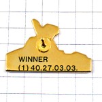 ピンバッジ・フライドポテトのセクシー女の子 VEGETALINE FRANCE