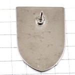 ピンバッジ・お城の赤い紋章