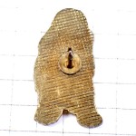 ピンバッジ・垂れ耳のイヌ犬