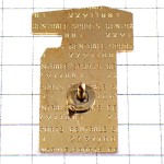 ピンバッジ・アミアン大聖堂クレーン工事中