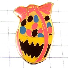 ピンバッジ・イースター復活祭タマゴ卵型のチョコレート玉子 CHOCOLATE EASTER EGG FRANCE ピンバッジ・イースター復活祭タマゴ卵型のチョコレート玉子 CHOCOLATE EASTER EGG FRANCE