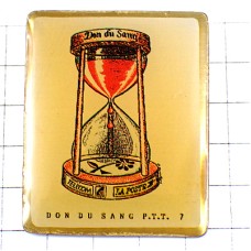 ピンバッジ・献血の血液の砂時計 ピンバッジ・献血の血液の砂時計