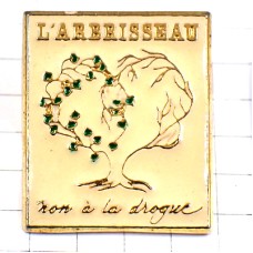 ピンバッジ・灌木ブッシュのハート麻薬ドラッグ反対 L-ARBRISSEAU