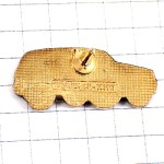 ピンバッジ・トヨタ車ランドクルーザー四輪駆動 TOYOTA-RUNNER JAPAN