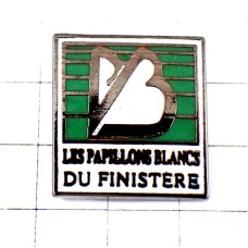 ピンバッジ・白いチョウチョウ蝶々フィニステール県 PAPILLONS-DU-FINISTERE FRANCE ピンバッジ・白いチョウチョウ蝶々フィニステール県 PAPILLONS-DU-FINISTERE FRANCE