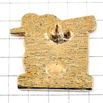 ピンバッジ・美容師のクシ道具カットモデル女の子の横顔