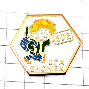 ピンバッジ・小学生の男の子リュック定規