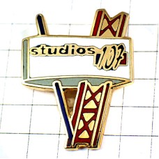 ピンバッジ・スタジオ107 STUDIOS-107 RADIO FRANCE ピンバッジ・スタジオ107 STUDIOS-107 RADIO FRANCE