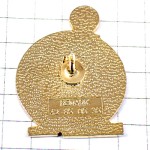 ピンバッジ・エルフ石油の給油機1912年