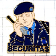 ピンバッジ・セキュリティ保安ユニフォーム制服ベレー帽トランシーバー SECURITAS SAFETY WLKIE-TALKIE SWISS ピンバッジ・セキュリティ保安ユニフォーム制服ベレー帽トランシーバー SECURITAS SAFETY WLKIE-TALKIE SWISS