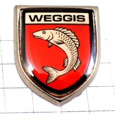 ピンバッジ・ヴェッギス魚の赤い紋章スイス