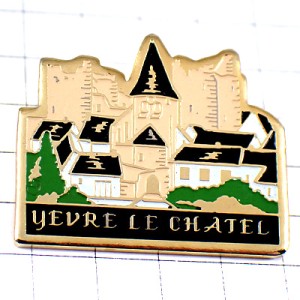 ピンバッジ・ イェーヴルルシャテル城