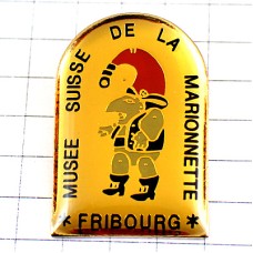 ピンバッジ・マリオネット博物館ブーツ長靴キャラクター人形劇スイスのフリブール PANTIN MARIONNETTE FRIBOURG MUSEUM SWISS