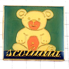 ピンバッジ・クマのぬいぐるみ白い熊テディベア TEDDY-BEAR ピンバッジ・クマのぬいぐるみ白い熊テディベア TEDDY-BEAR