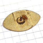 ピンバッジ・アメフト球アメリカンフットボール一個 WILSON AMERICAN-FOOTBALL