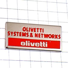 ピンバッジ・オリベッティ社タイプライター銀色と赤い四角 OLIVETTI ITALIA ITALY