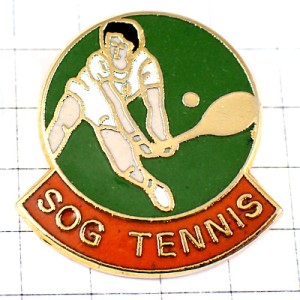 ピンバッジ・テニス選手レシーブ金色ラケット球ボール