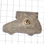 ピンバッジ・白い救急車ブルー青いマーク救急医療