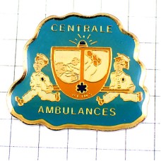 ピンバッジ・人力で運ぶ患者ブルー青い救急医療のマーク救急車 CENTRALE-AMBULANCE FRANCE ピンバッジ・人力で運ぶ患者ブルー青い救急医療のマーク救急車 CENTRALE-AMBULANCE FRANCE