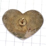 ピンバッジ・私のものでいてバレンタイン赤ハート型 VALENTINES HEART BE-MINE