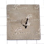 ピンバッジ・白兎ウサギ看板