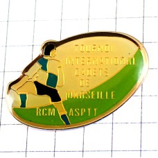 ピンバッジ・ラグビー選手ボール球 MARSEILLE RUGBY FRANCE