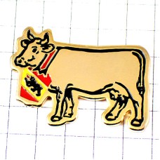 ピンバッジ・スイス黒い熊の紋章の鈴ゴールド金色の牛ウシ SWISS COW ピンバッジ・スイス黒い熊の紋章の鈴ゴールド金色の牛ウシ SWISS COW