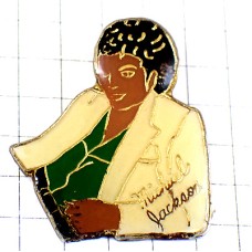 ピンバッジ・白いジャケットのマイケルジャクソン歌手 MICHAEL-JACKSON USA ピンバッジ・白いジャケットのマイケルジャクソン歌手 MICHAEL-JACKSON USA