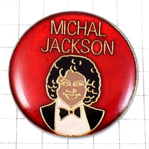 ピンバッジ・マイケルジャクソン蝶ネクタイ歌手 MICHAEL-JACKSON