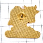 ピンバッジ・メンリヘンの茶色いウシ牛スイス山アルプス