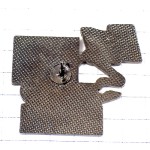 ピンバッジ・Ｆ１マニクールのサーキット車フランス国旗マルボロ煙草タバコ CIRCUIT MAGNY-COURS FLAG FRANCE