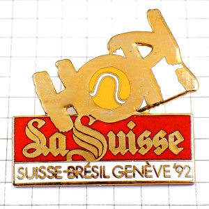 ピンバッジ・ホップ黄色いテニスボール球スイス