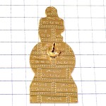 ピンバッジ・地球に腰掛けるスーツの男エリクソン社