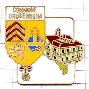 ピンバッジ・ドリュゼナイム十字やライオンの紋章アルザス地方の家 DRUSENHEIM ALSACE FRANCE