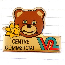 ピンバッジ・青い目の熊のぬいぐるみ黄色い水仙の花クマ CENTRE-COMMERCIAL TEDDY-BEAR FRANCE ピンバッジ・青い目の熊のぬいぐるみ黄色い水仙の花クマ CENTRE-COMMERCIAL TEDDY-BEAR FRANCE